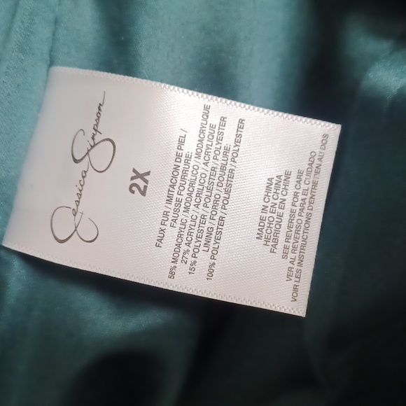 Jessica Simpson  fuzzy  vest - Picture 8 of 12